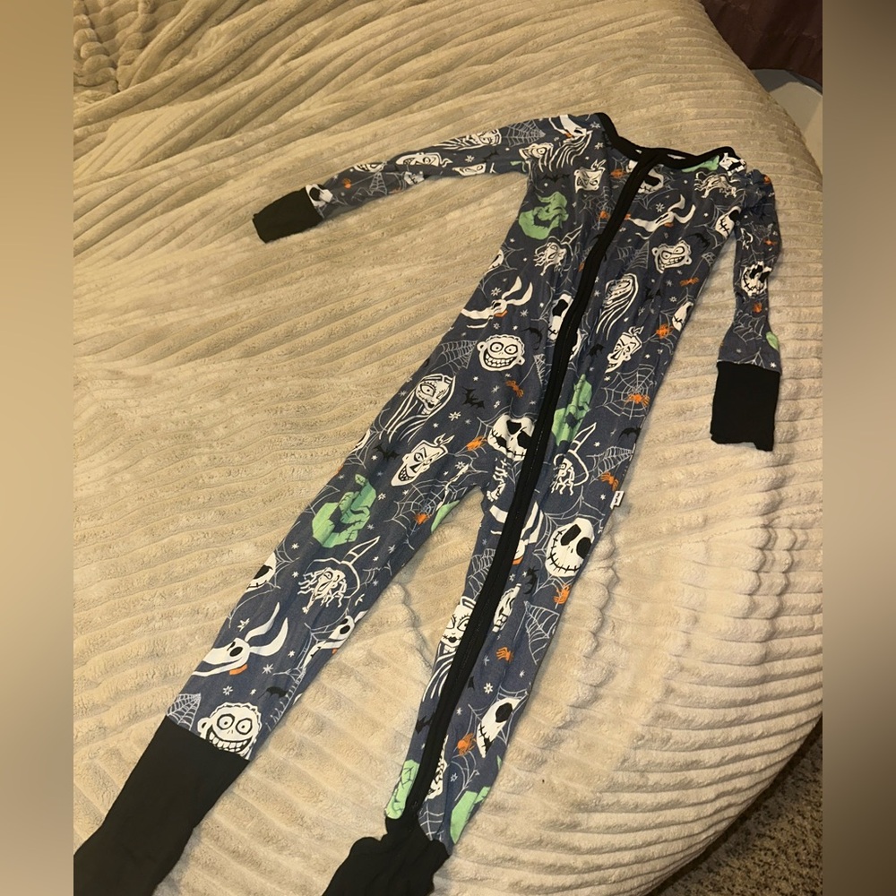 little sleepies nightmare before Christmas